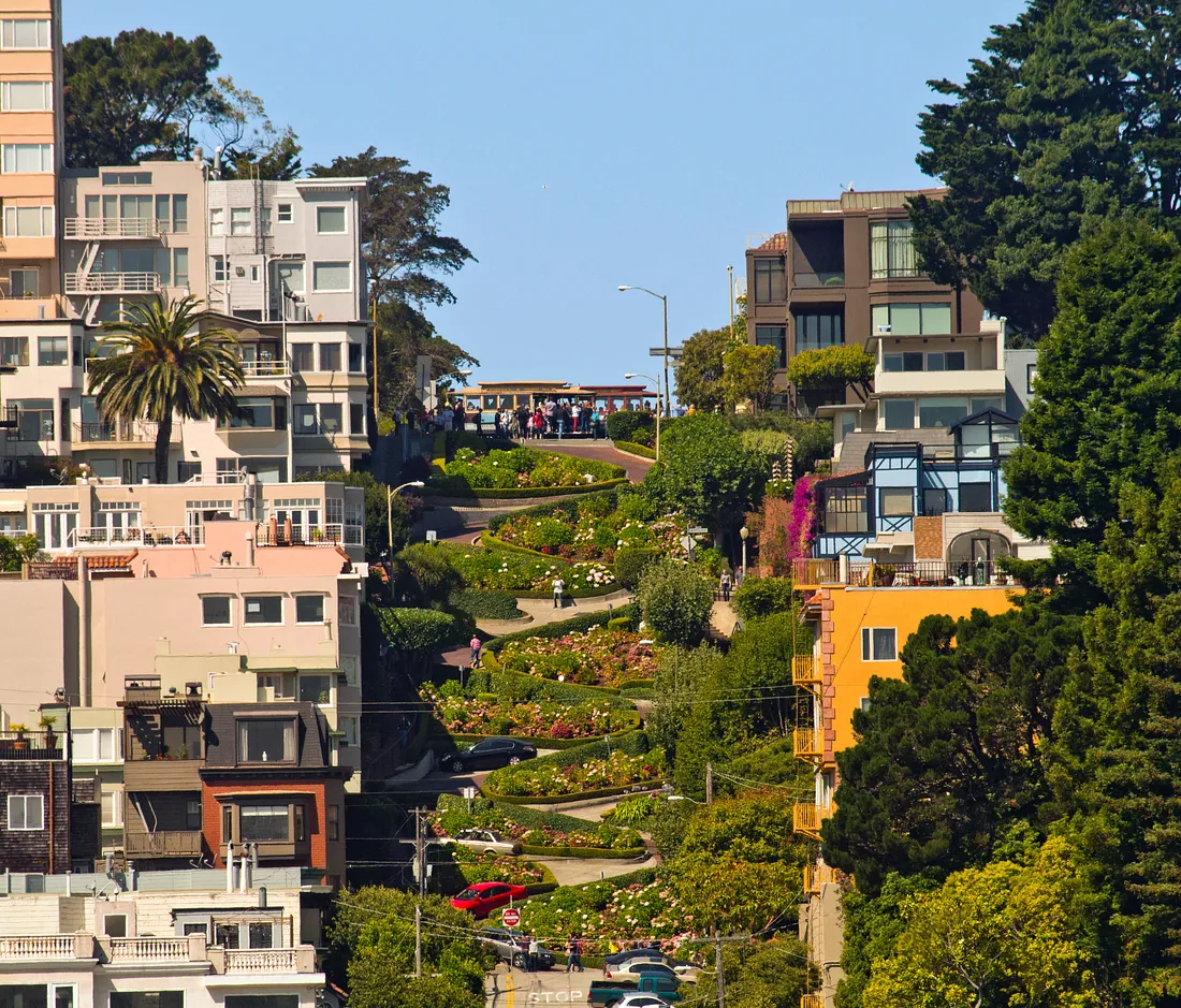 Image of Lombard Street